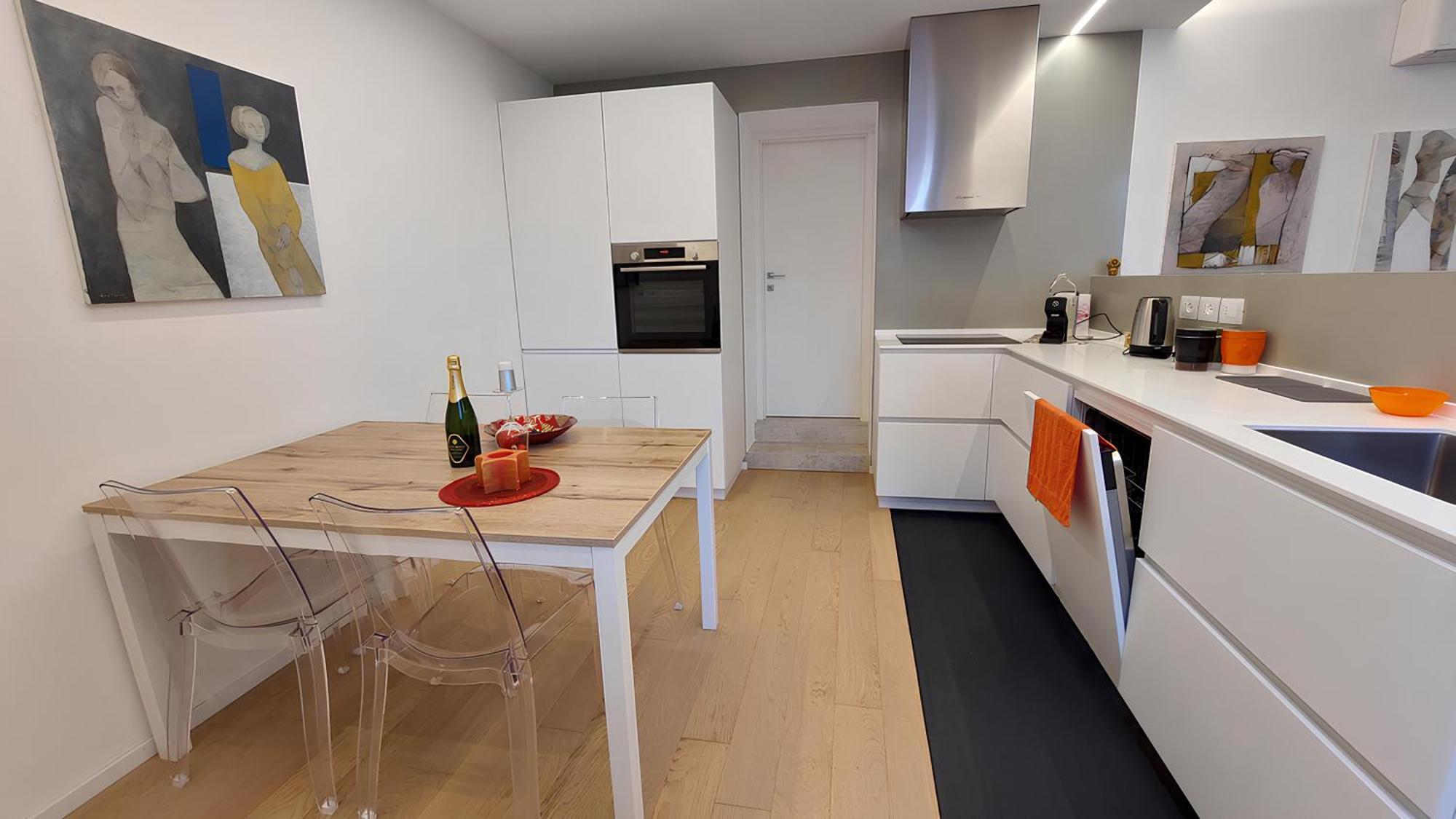 Over The Castle Apartment Trento Luaran gambar