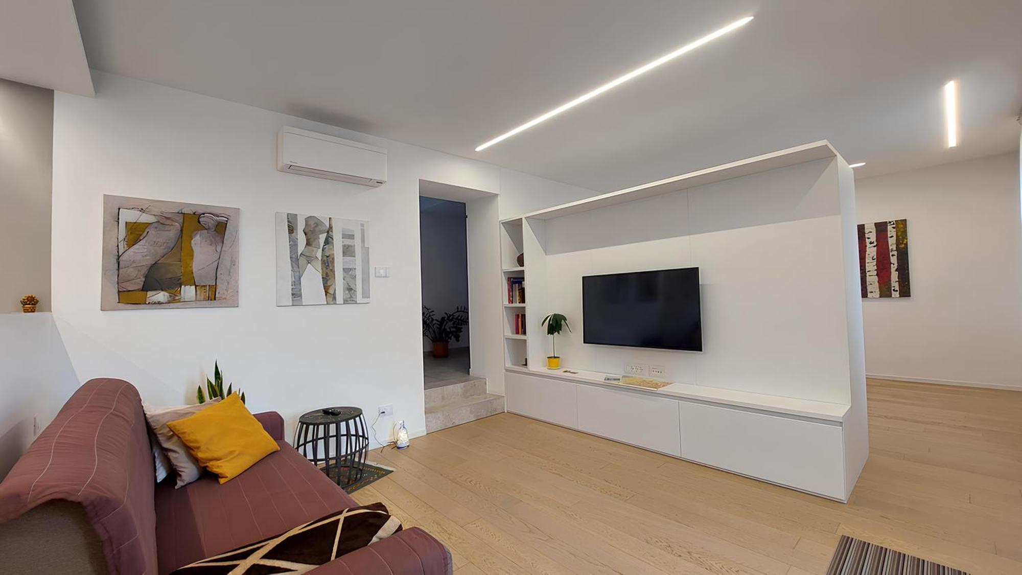 Over The Castle Apartment Trento Luaran gambar